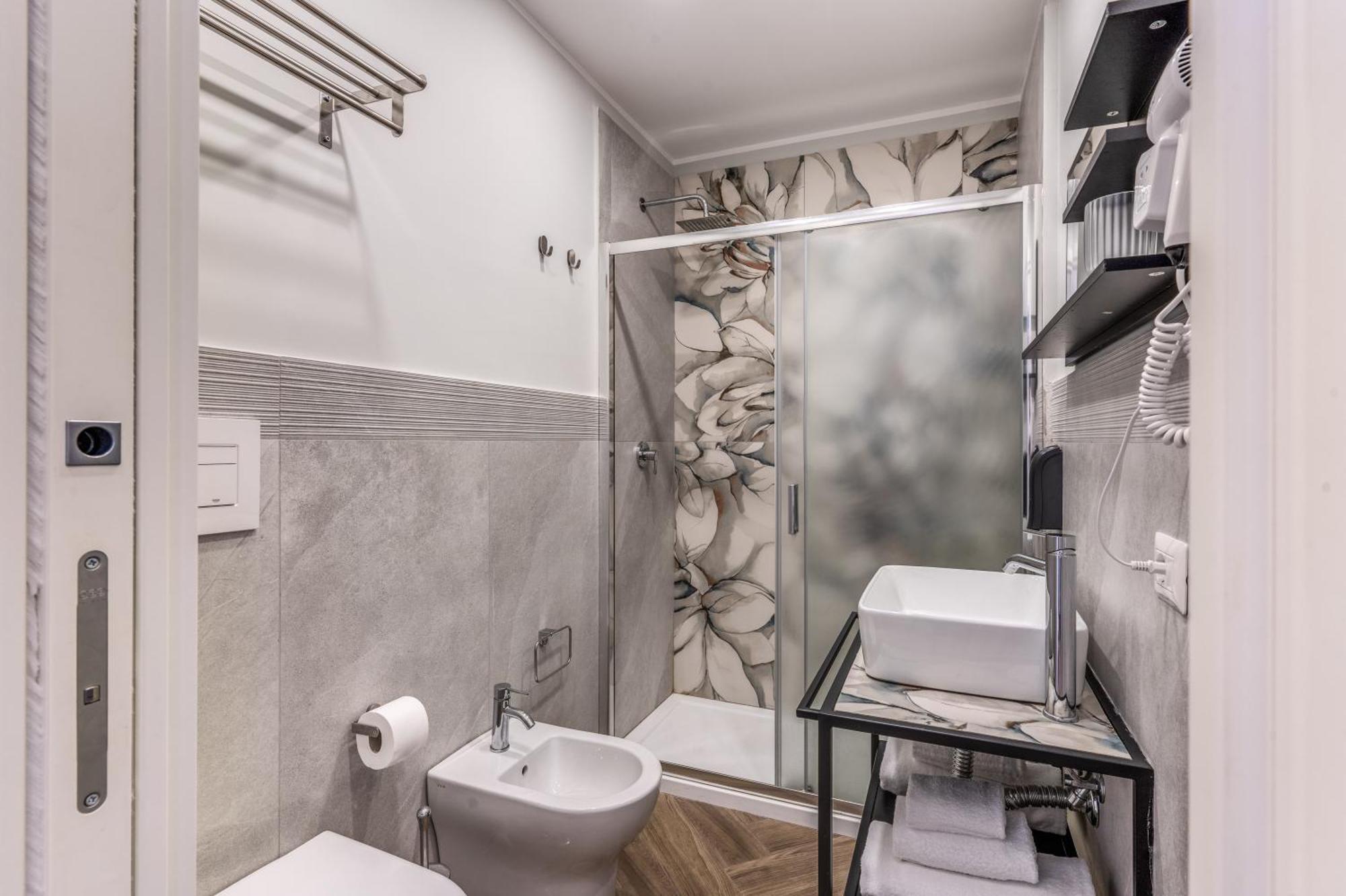 Gravina8 - Rooms In Napoli Esterno foto
